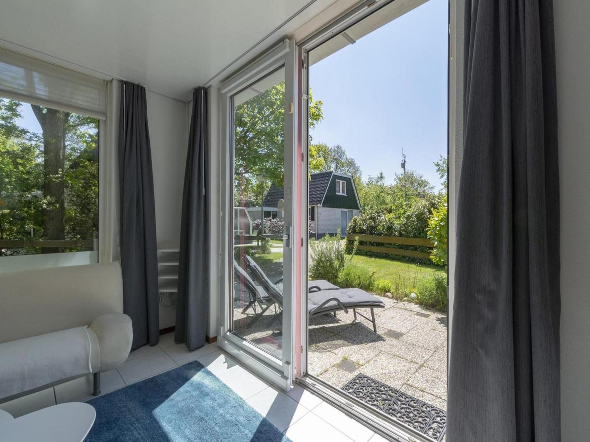 Holiday Home With Pool By The Sea Sint Maartensvlotbrug エクステリア 写真